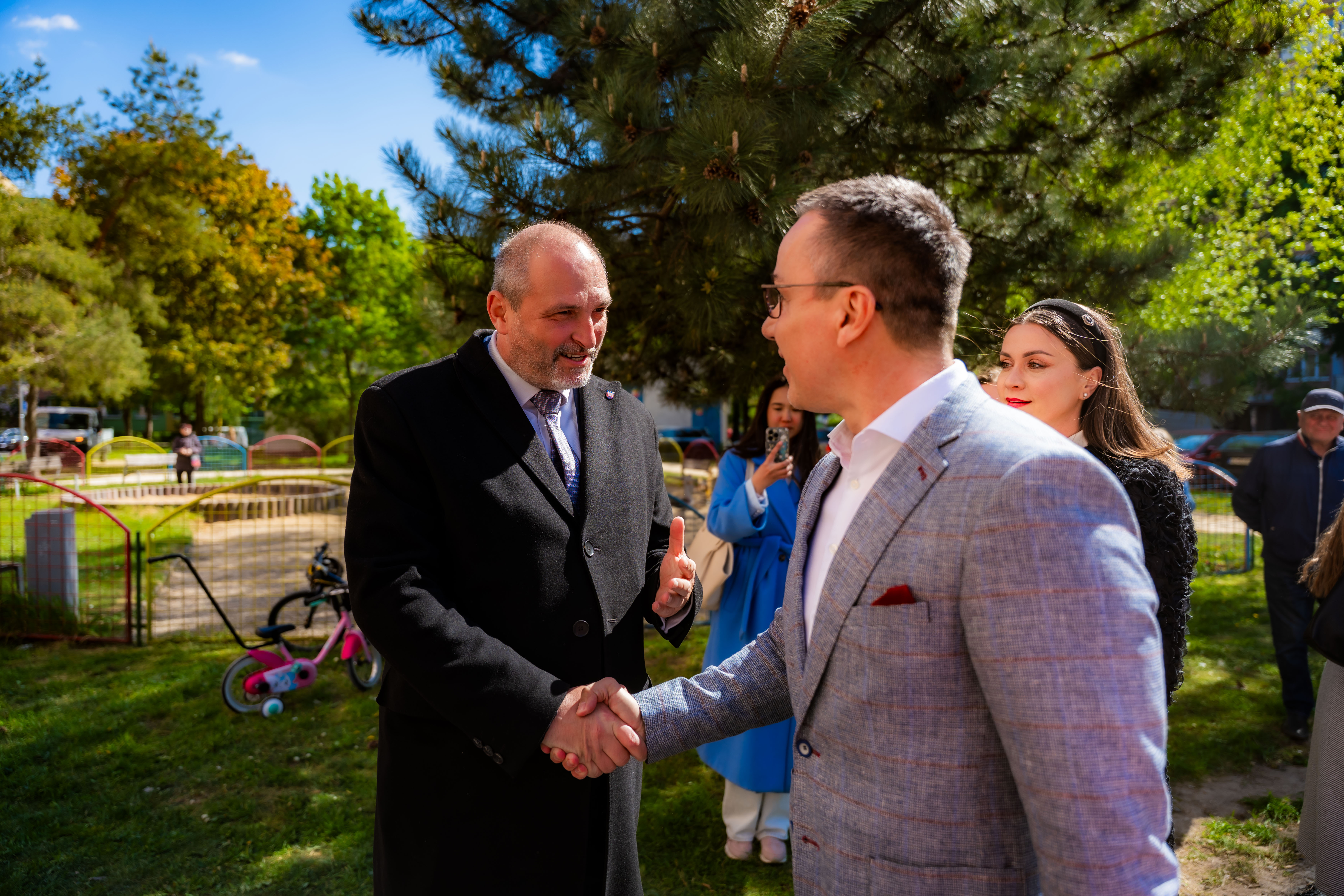 Slavnostne otvorenie detskeho inkluzivneho ihriska-1-10